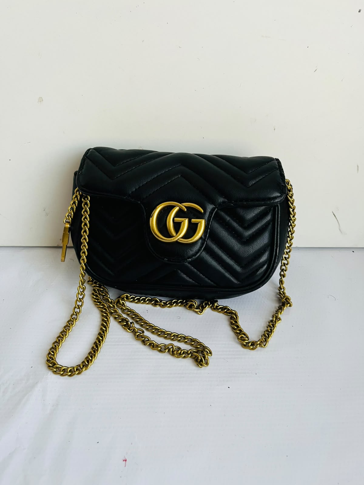 Gucci GG Marmont Shoulder Bag